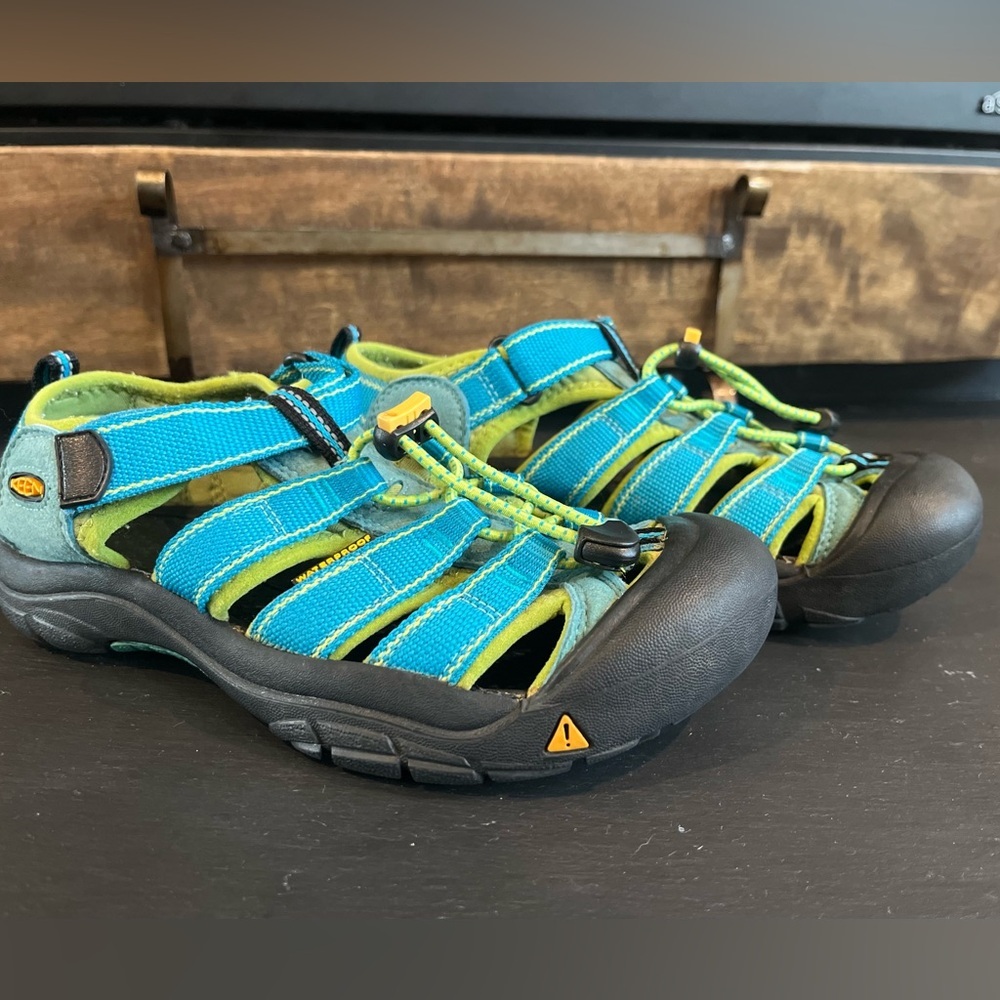 Keen Kids Blue and Green Outdoor Sandals - Picture 7 of 8